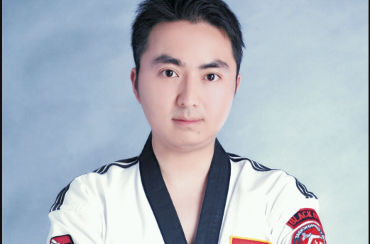 肖明(世界跆拳道黑带五段师範)