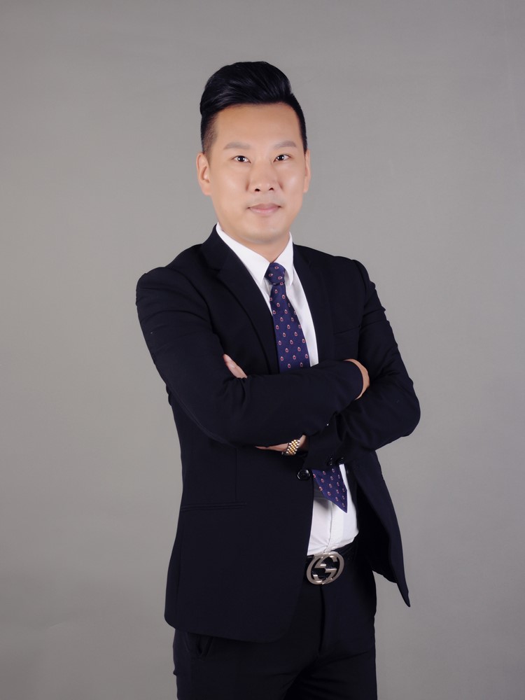 陈级尔 陈级尔