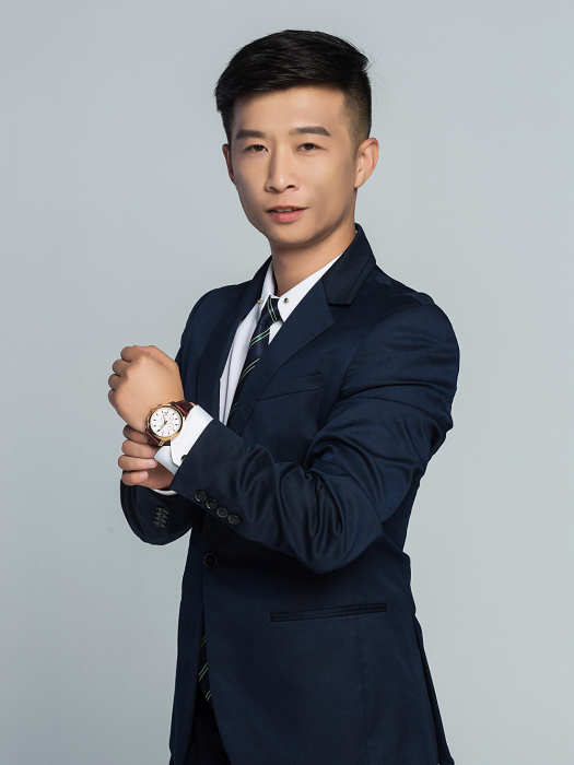 赵玉新(杭州圣数科技有限公司执行董事兼总经理) 赵玉新(杭州圣数科技有限公司执行董事兼总经理)