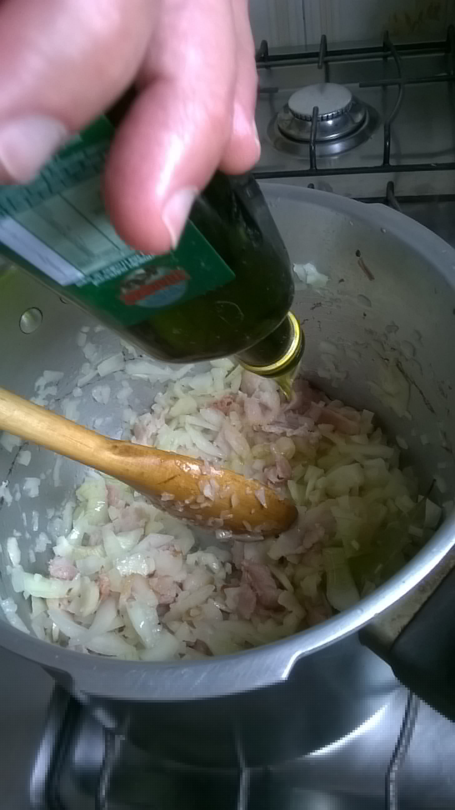 巴西国菜黑豆炖肉饭