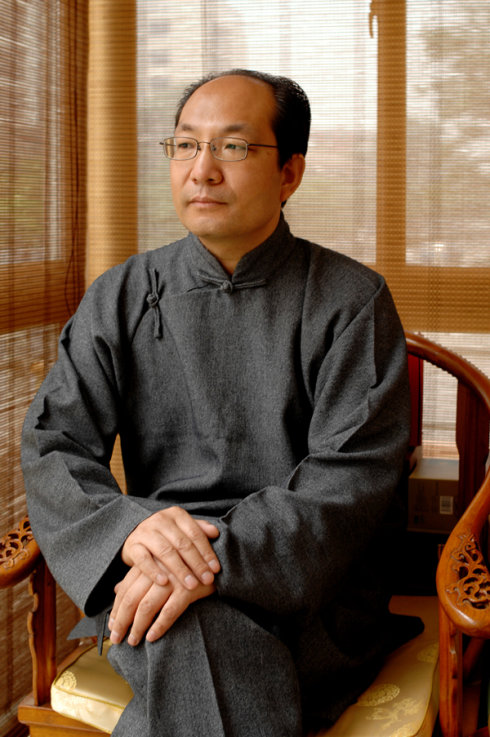 张述任 张述任
