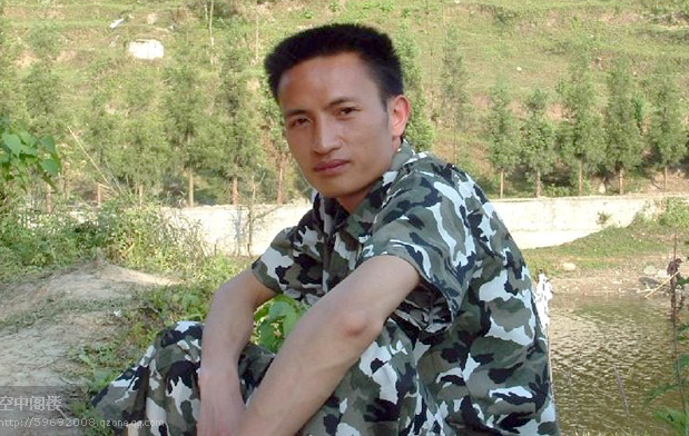 卢关文 卢关文