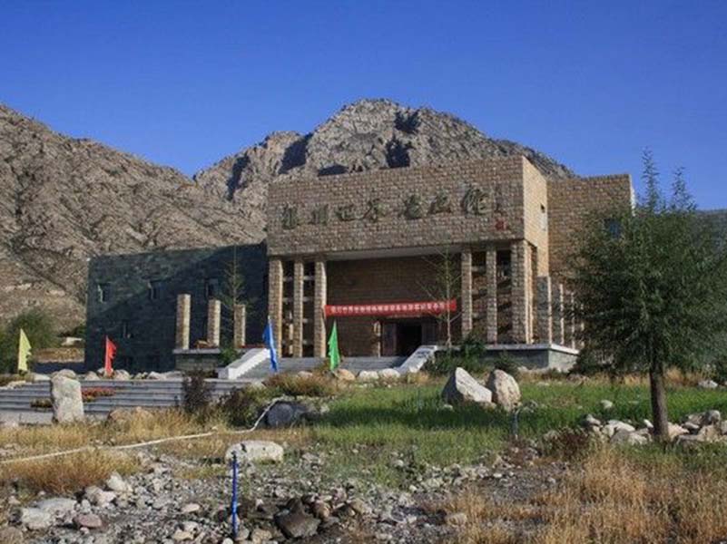 银川市贺兰山岩画管理处关于2011年普法依法治理工作的意见 银川市贺兰山岩画管理处关于2011年普法依法治理工作的意见
