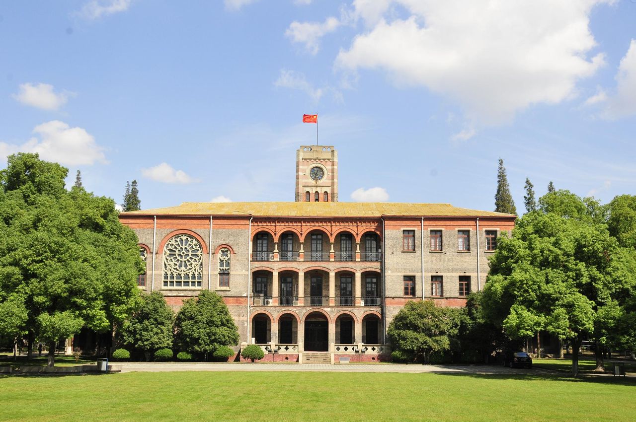 苏州大学钟楼 苏州大学钟楼