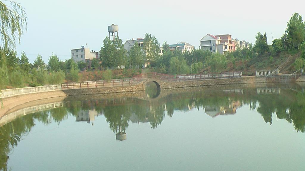 合新村 合新村