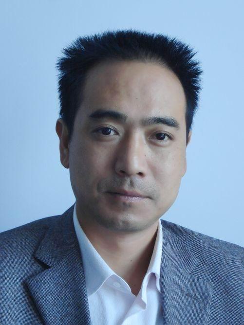 崔旭东