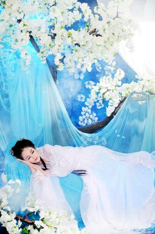 无俗念·灵虚宫梨花词(古风歌曲) 无俗念·灵虚宫梨花词(古风歌曲)