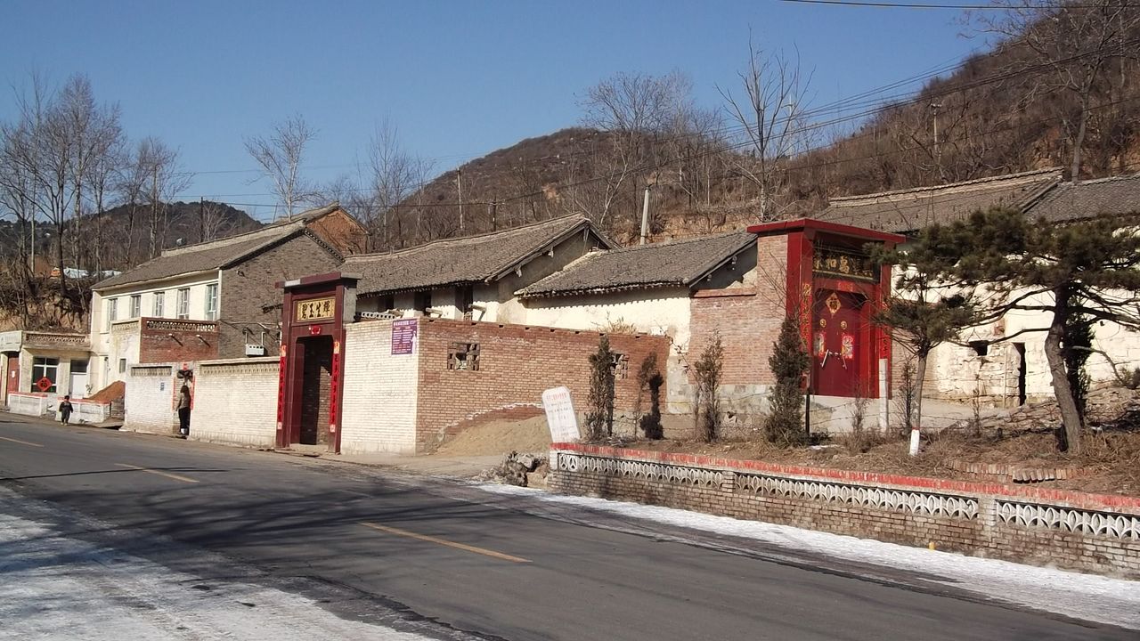 青龙村(云南省昆明安宁市青龙镇青龙村委会) 青龙村(云南省昆明安宁市青龙镇青龙村委会)