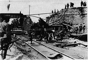 张作霖乘坐的火车爆炸现场的状况 张作霖乘坐的火车爆炸现场的状况