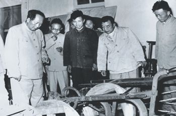 毛主席1958年视察舒茶