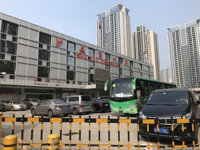 沙头角口岸跨境巴士 沙头角口岸跨境巴士