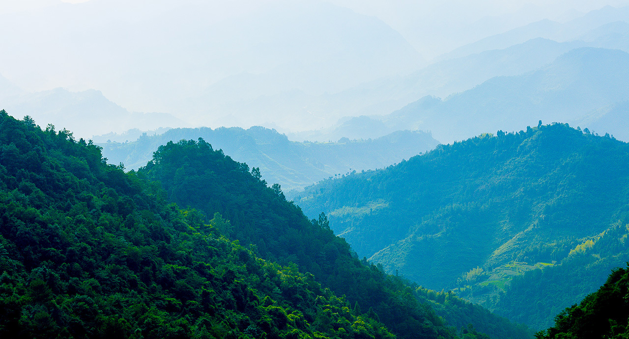 峨城山 峨城山