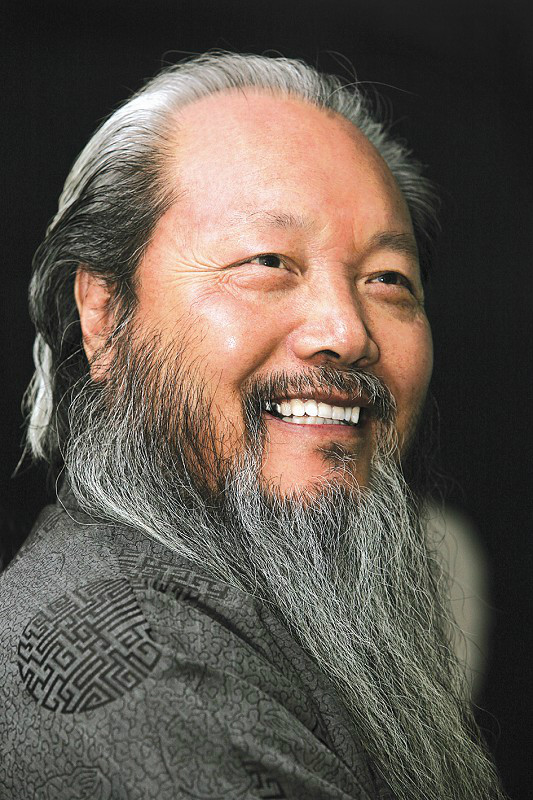 张百成(中国书画函大榜书研究会主席) 张百成(中国书画函大榜书研究会主席)