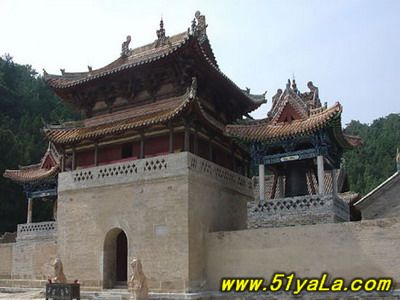 黄围灵湫 黄围灵湫