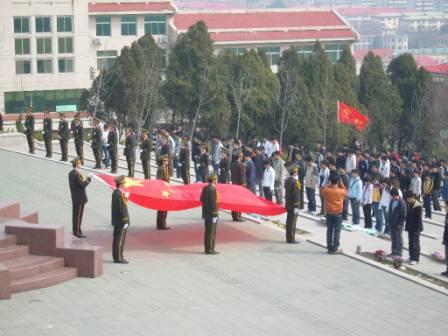 哈尔滨工业大学(威海)国旗仪仗队 哈尔滨工业大学(威海)国旗仪仗队