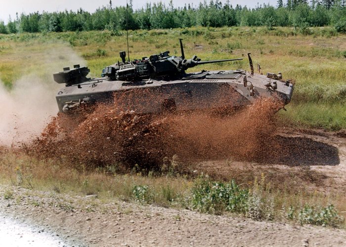 LAV-25(8×8)步兵战车 LAV-25(8×8)步兵战车