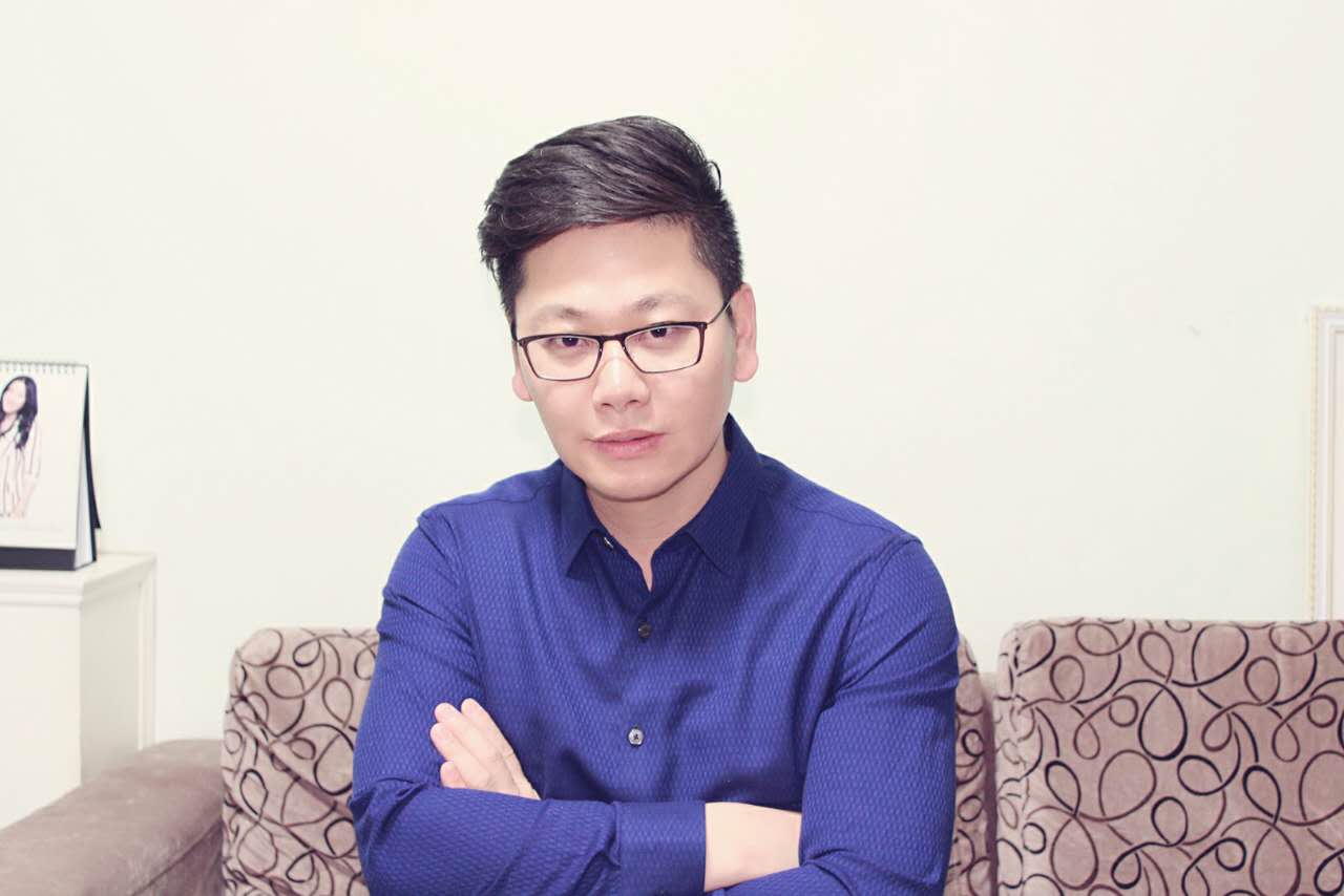 王亚斌(青年演员) 王亚斌(青年演员)