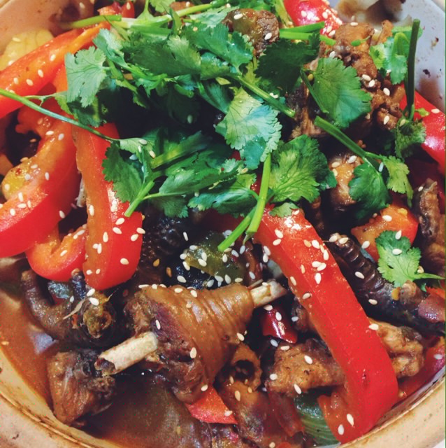 砂锅土鸡煲