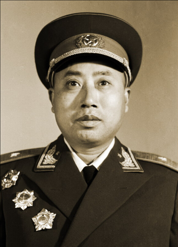成少甫
