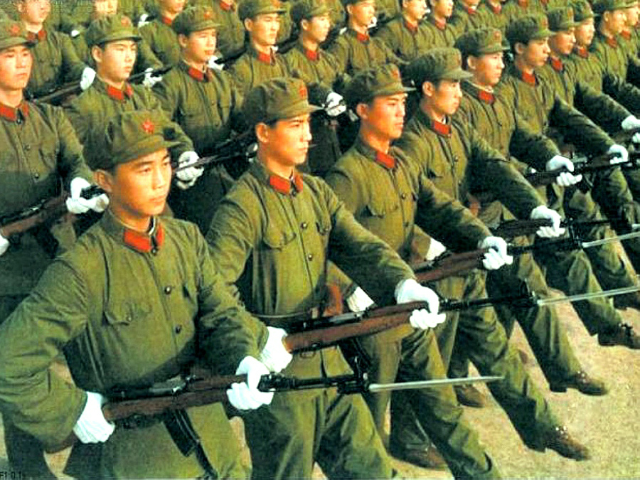 中国步兵持63式自动步枪参加阅兵 中国步兵持63式自动步枪参加阅兵