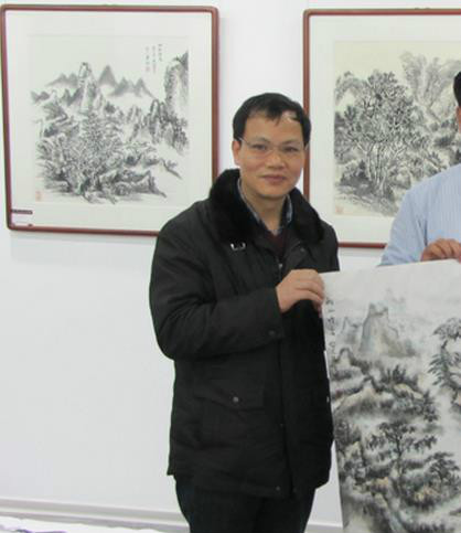 杨强立