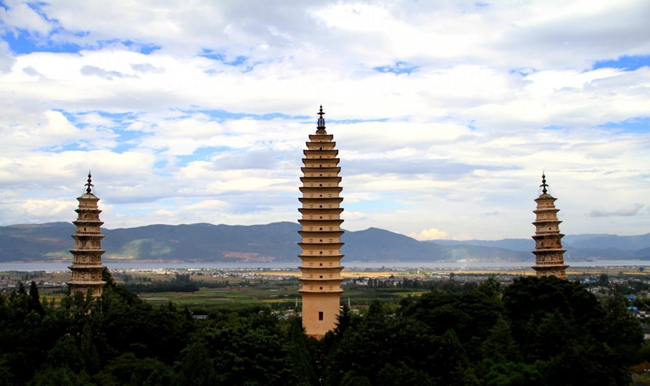 崇圣寺三塔 崇圣寺三塔