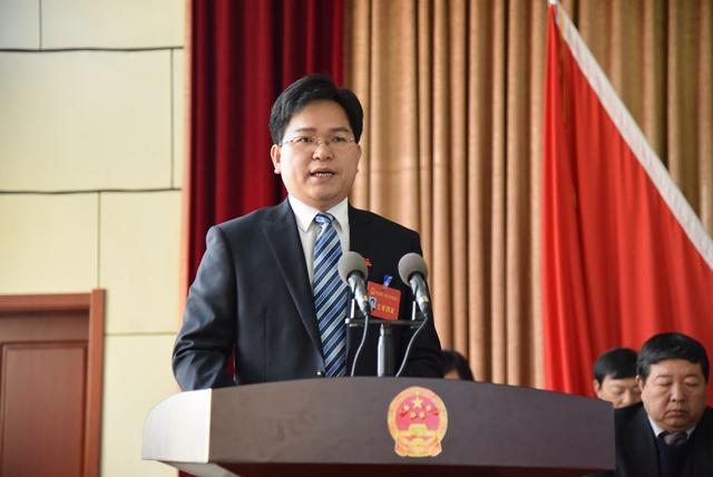陈宏峰作报告 陈宏峰作报告