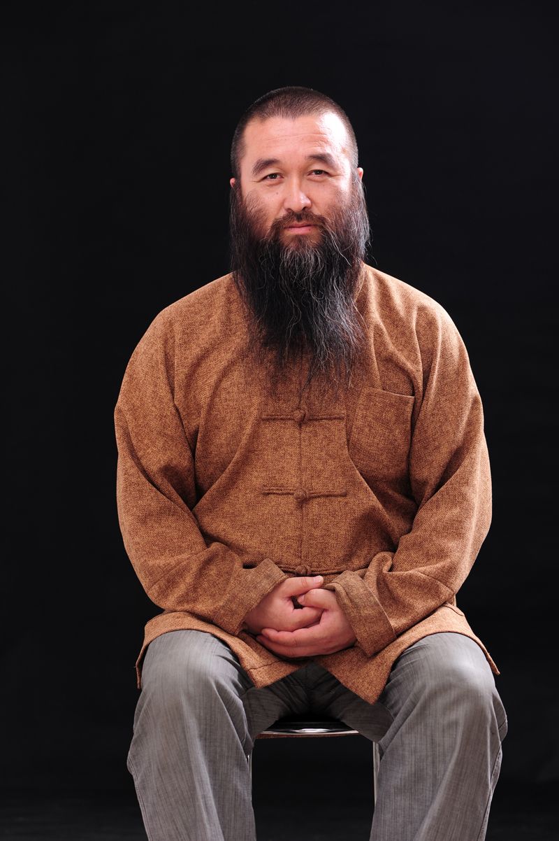 张志英 张志英