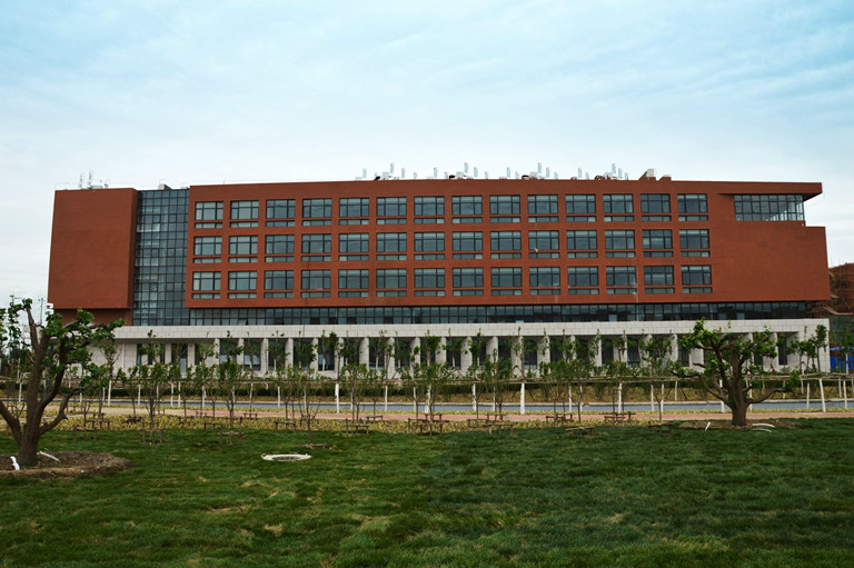 南开大学材料科学与工程学院
