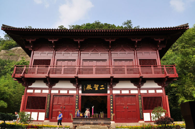 二圣殿(九华山二圣殿)