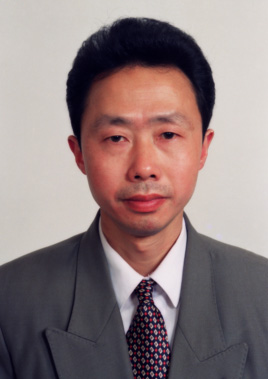何学彦