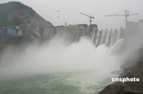 龙滩水电站 龙滩水电站