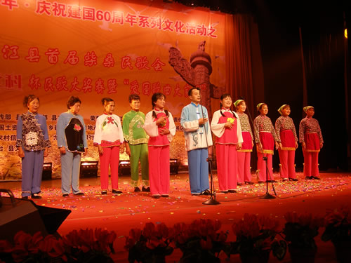 图2 九江山歌联唱 图2 九江山歌联唱