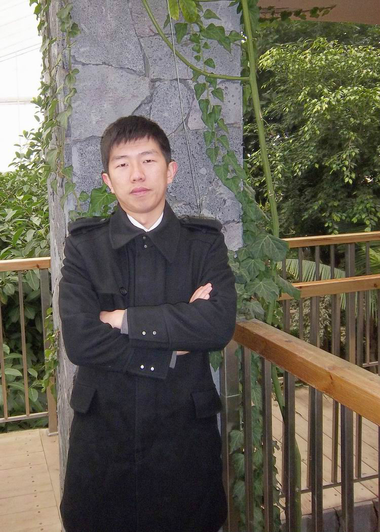 丁奕翔