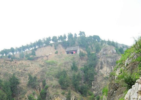 龙巖寺 龙巖寺