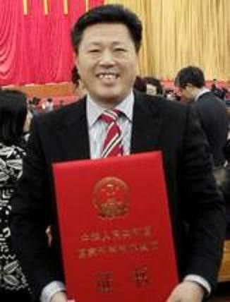 王连忠(原烟台市第十六届人民代表大会代表)
