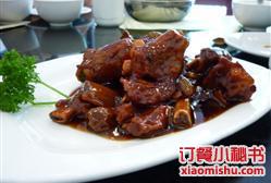 话梅仔排