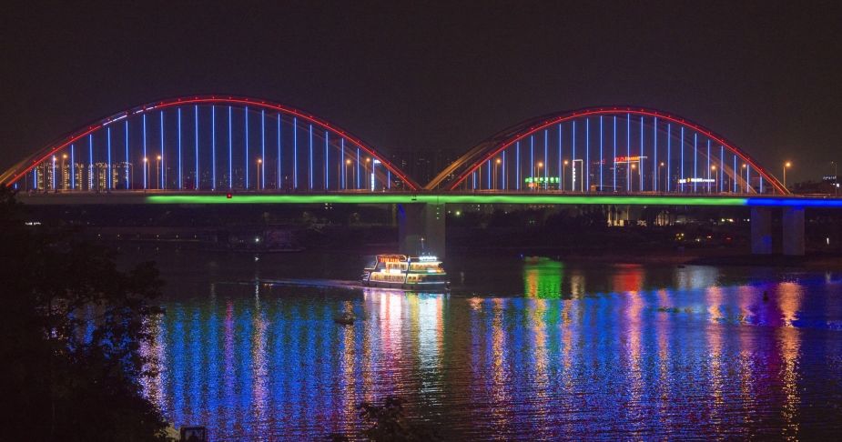 凌铁大桥夜景 凌铁大桥夜景