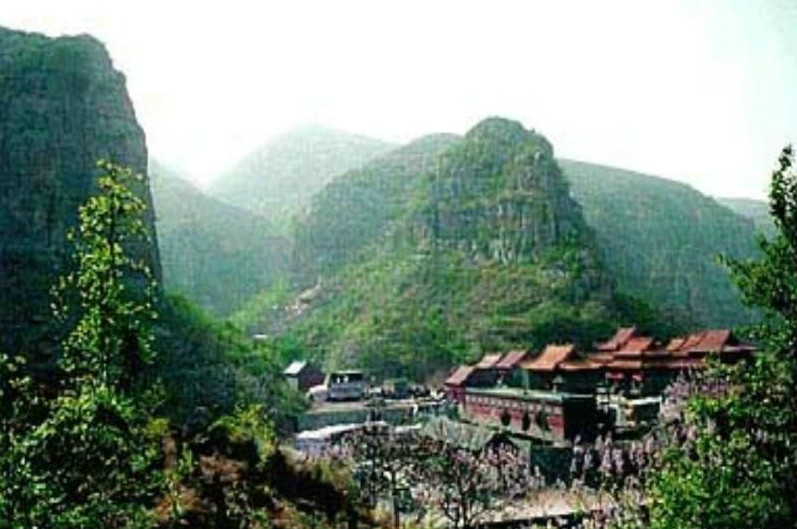宁阳灵山寺