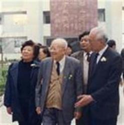 袁家骝
