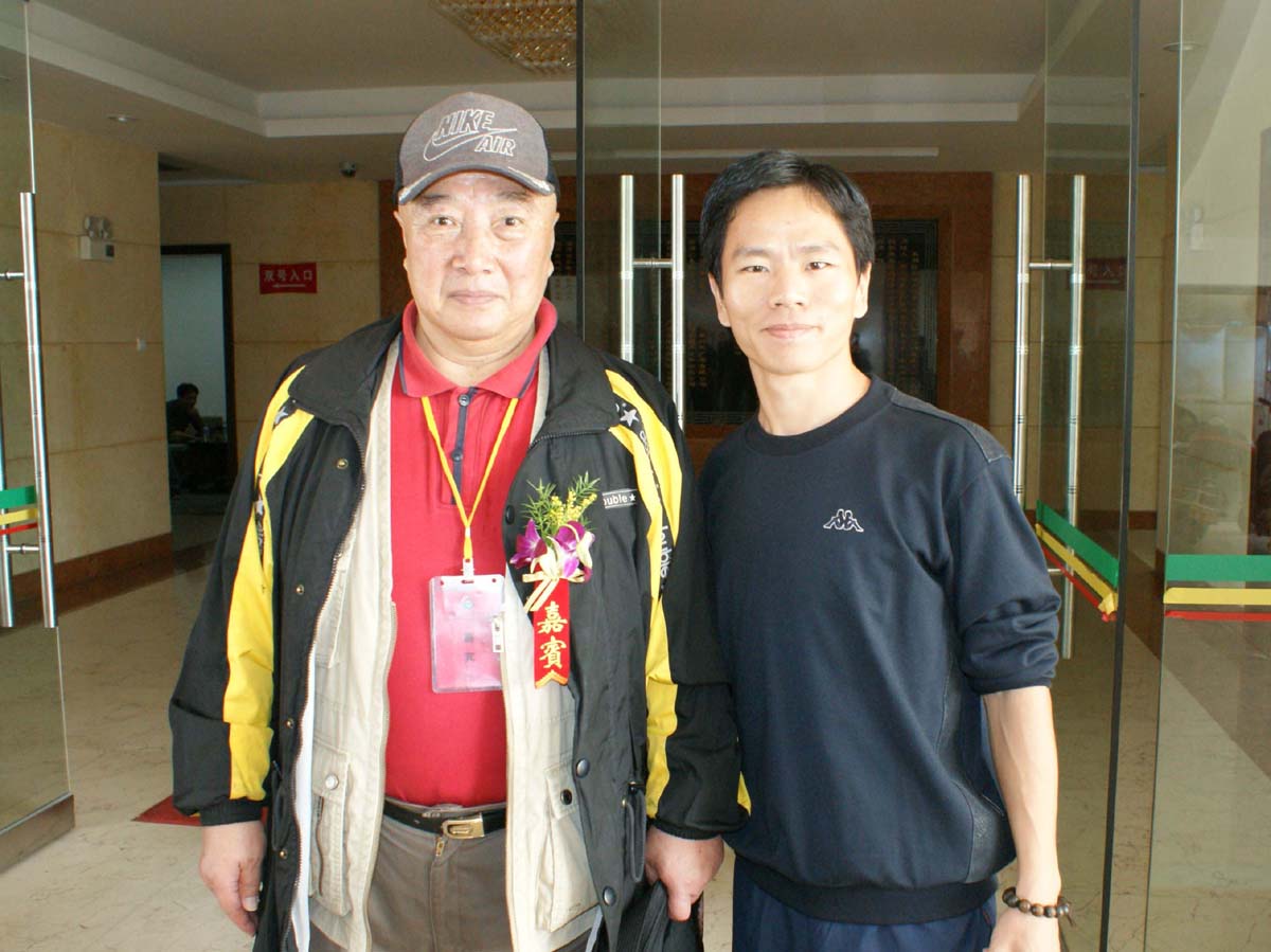 影视明星于海与莫天崇教练
