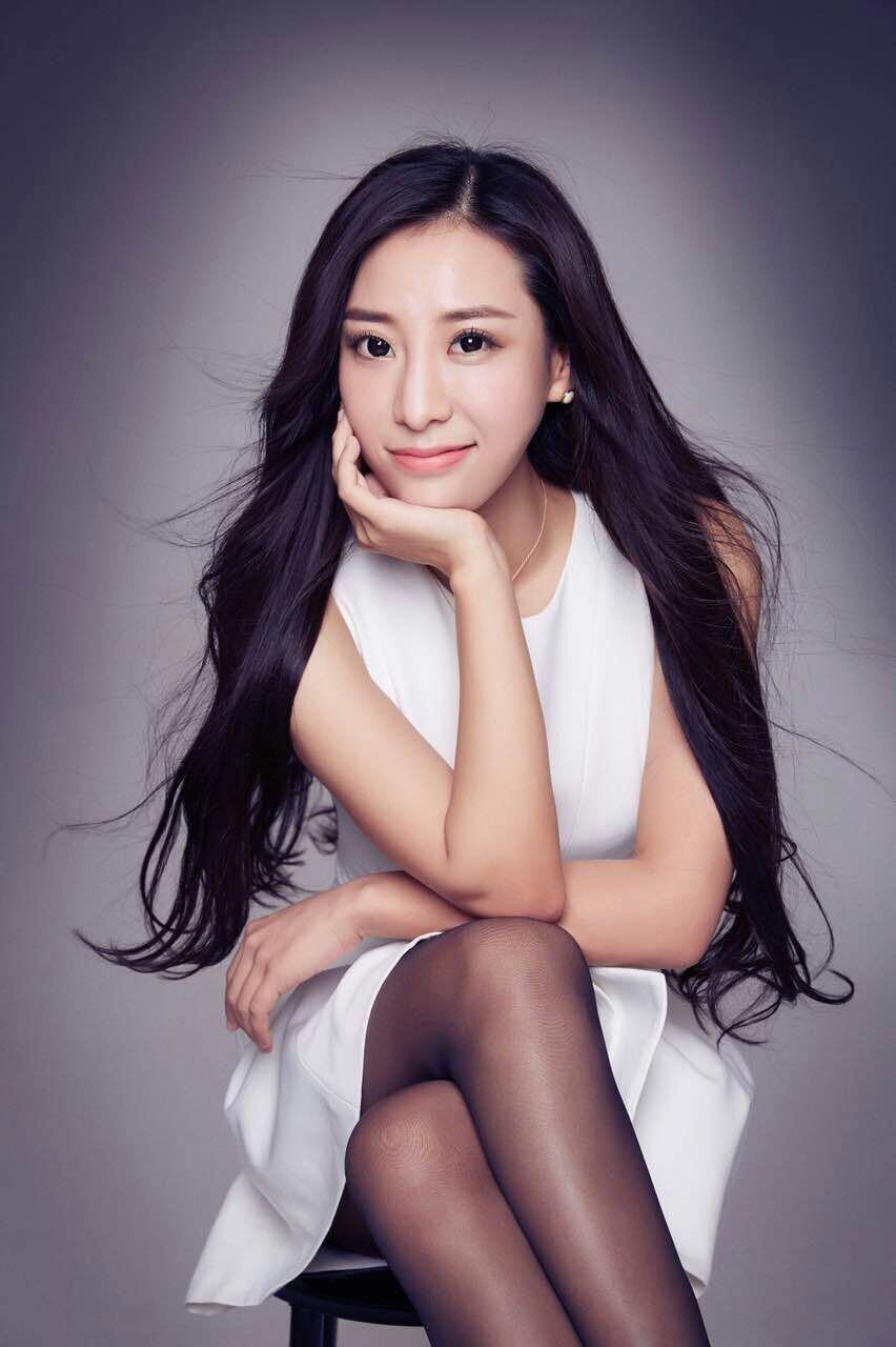 李蓓贝女士 李蓓贝女士