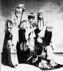 李多奎《岳母刺字》剧照 李多奎《岳母刺字》剧照