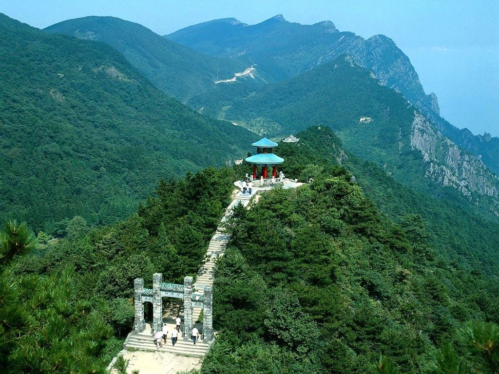 庐山(左河水的配乐朗诵诗)