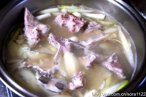 韩国排骨汤