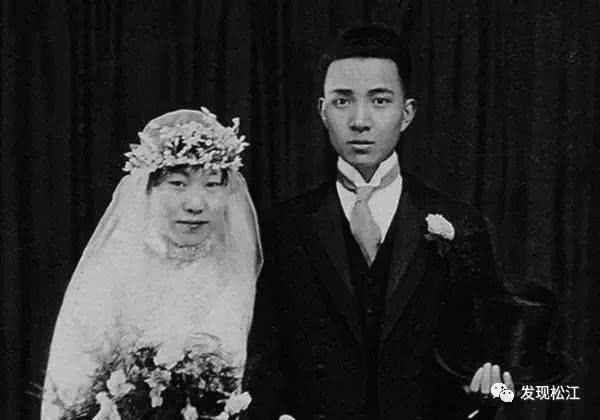 秋水(晚清时上海滩上的艺妓)