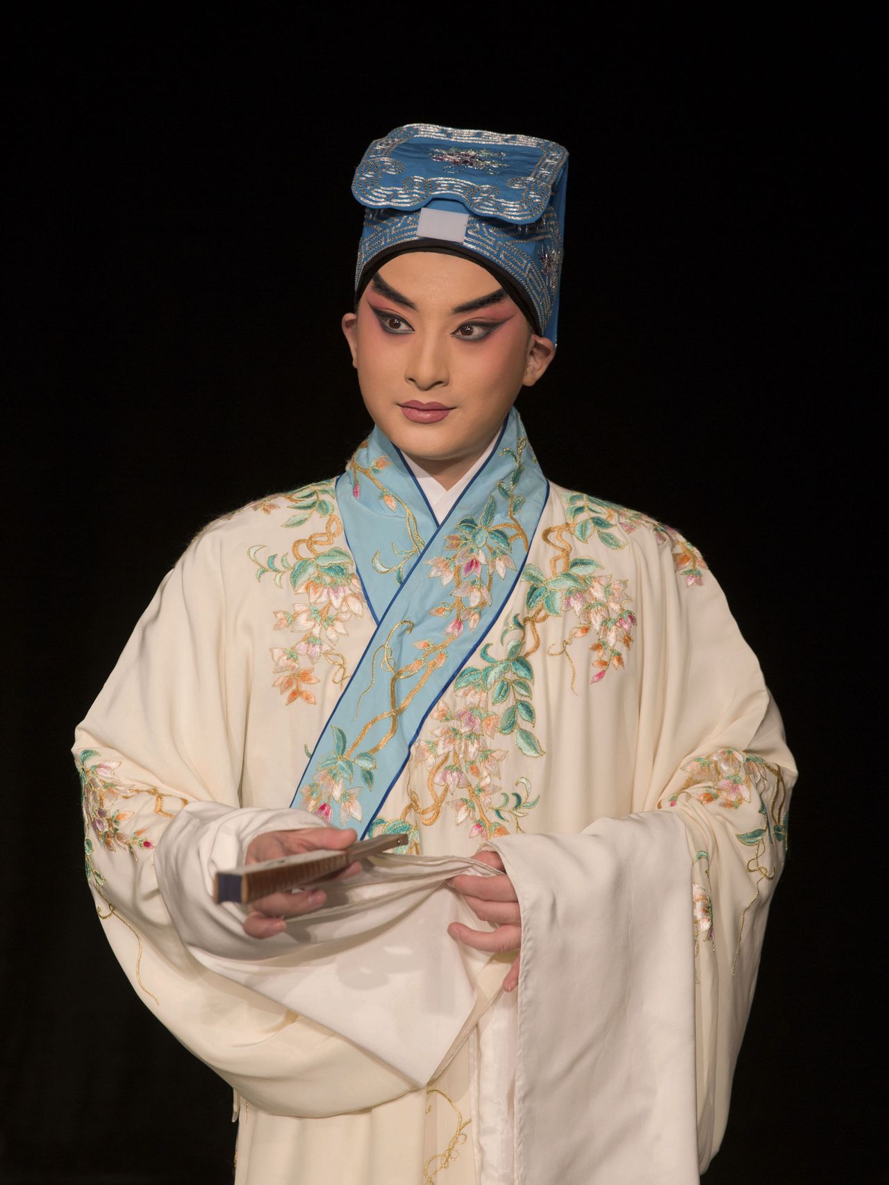 张琎 张琎