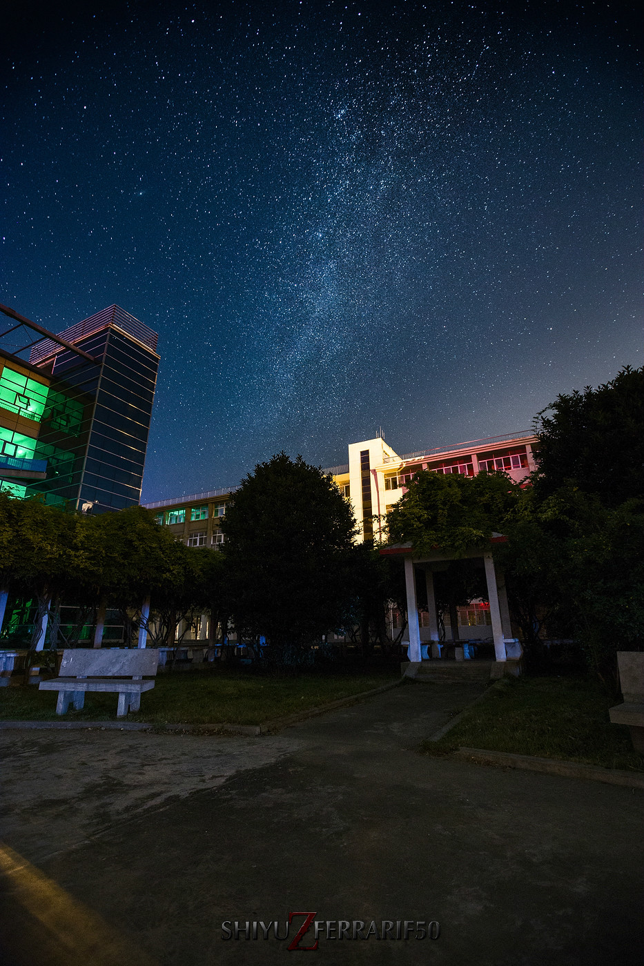 五河一中夜景 银河星光照耀下 五河一中夜景 银河星光照耀下