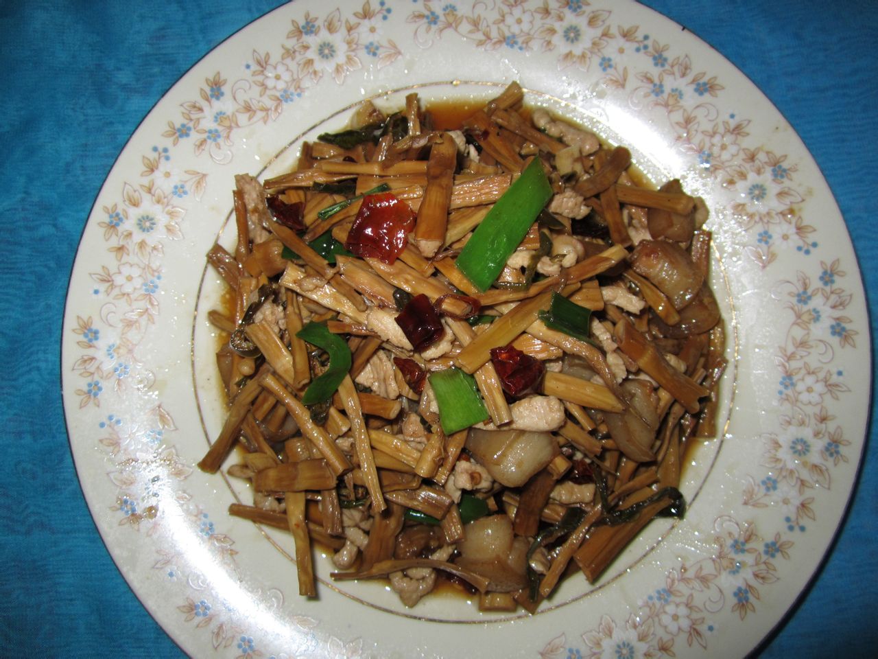 野生乾竹笋小炒肉