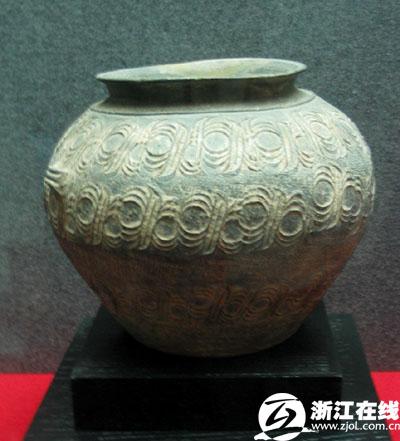 印纹硬陶 印纹硬陶